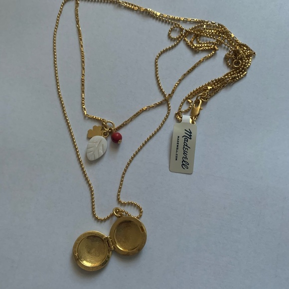 Madewell locket necklace - Picture 5 of 6